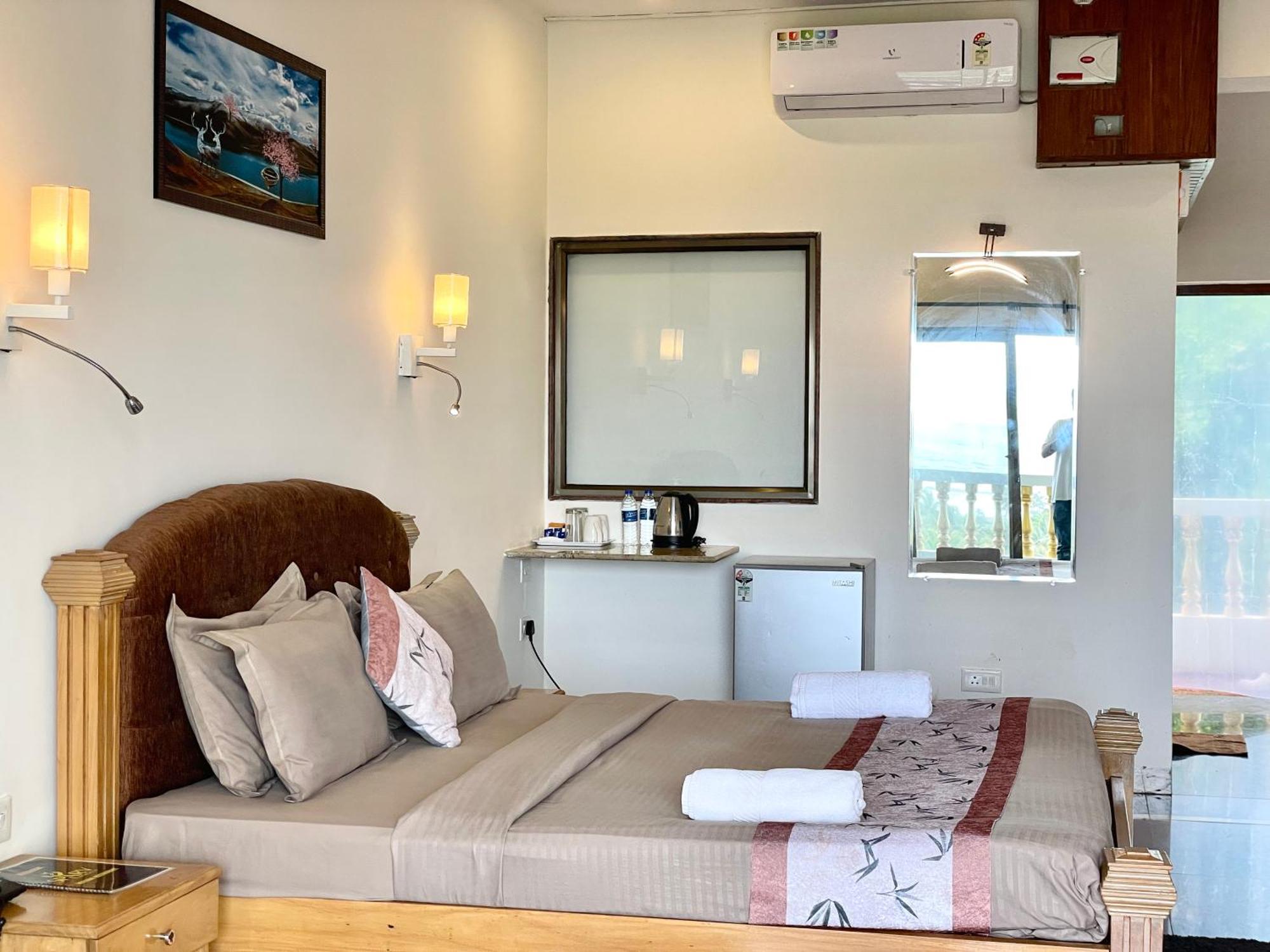 Sparv Aulakhs Resort Mandrem Eksteriør bilde